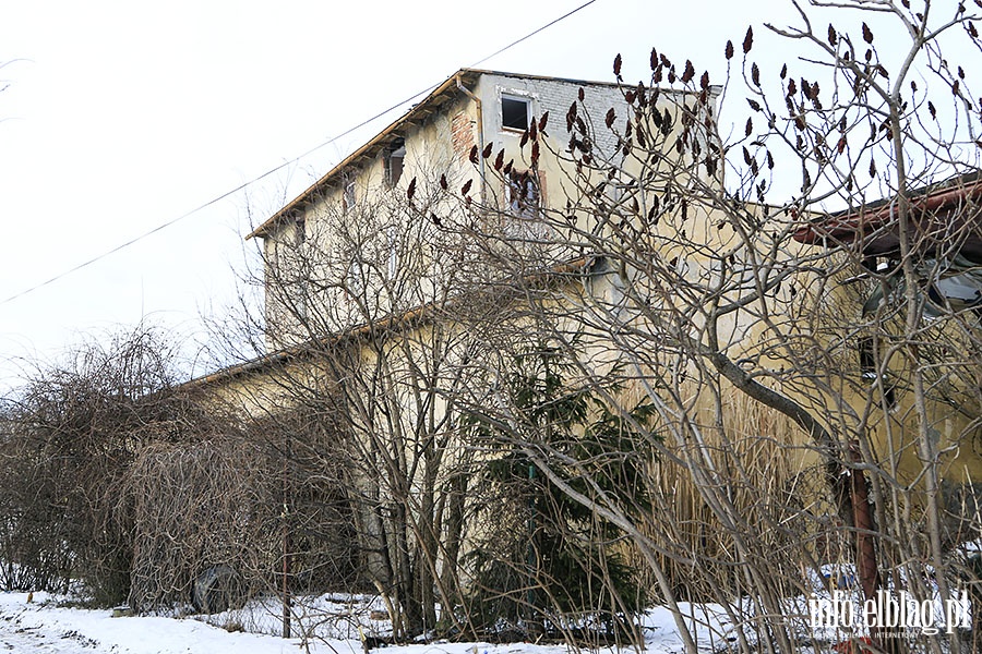 Wyburzono budynek z 1928 roku przy al.Grunwaldzkiej, fot. 4