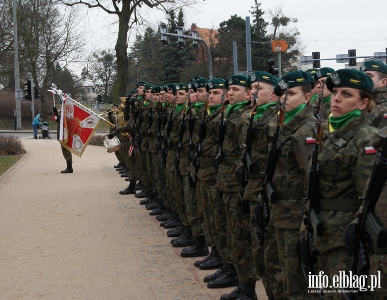 Elblanie upamitnili 77. rocznic powstania Armii Krajowej, fot. 12