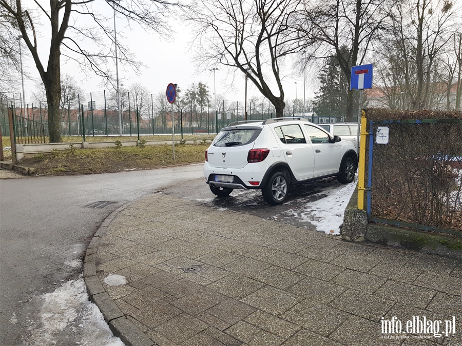 Mistrzowie parkowania w Elblgu cz 8, fot. 2
