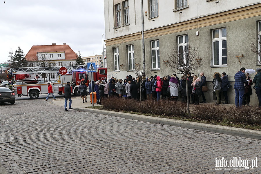 Alarm bombowy w Urzdzie Miejskim, fot. 5