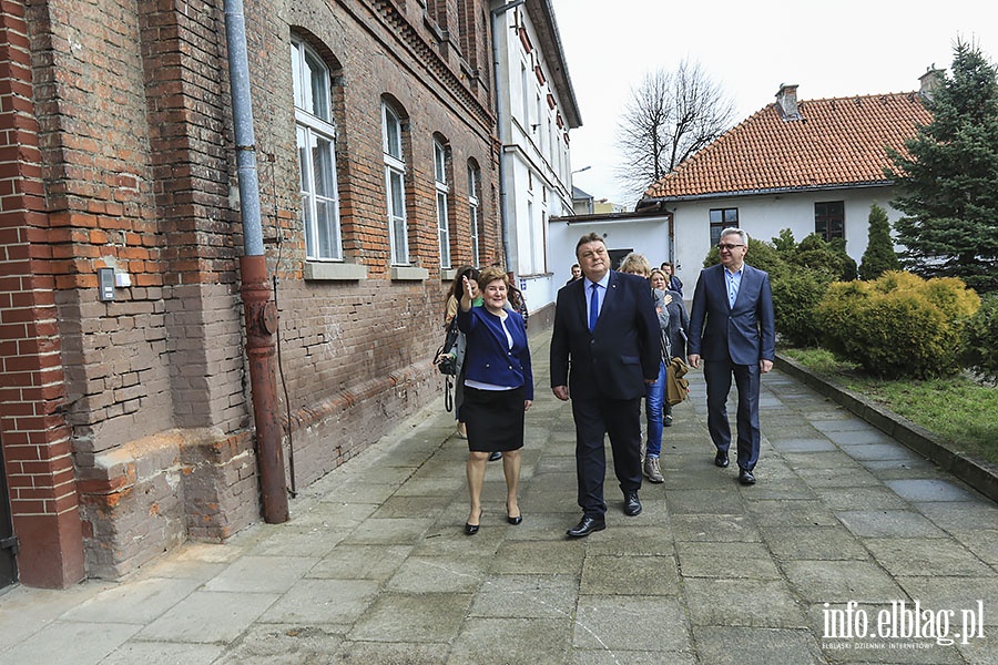 Dawna szkoła przy Zamkowej przeszła metamorfozę., fot. 15