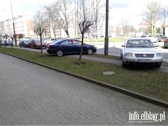  Mistrzowie parkowania w Elblgu cz 17, fot. 12