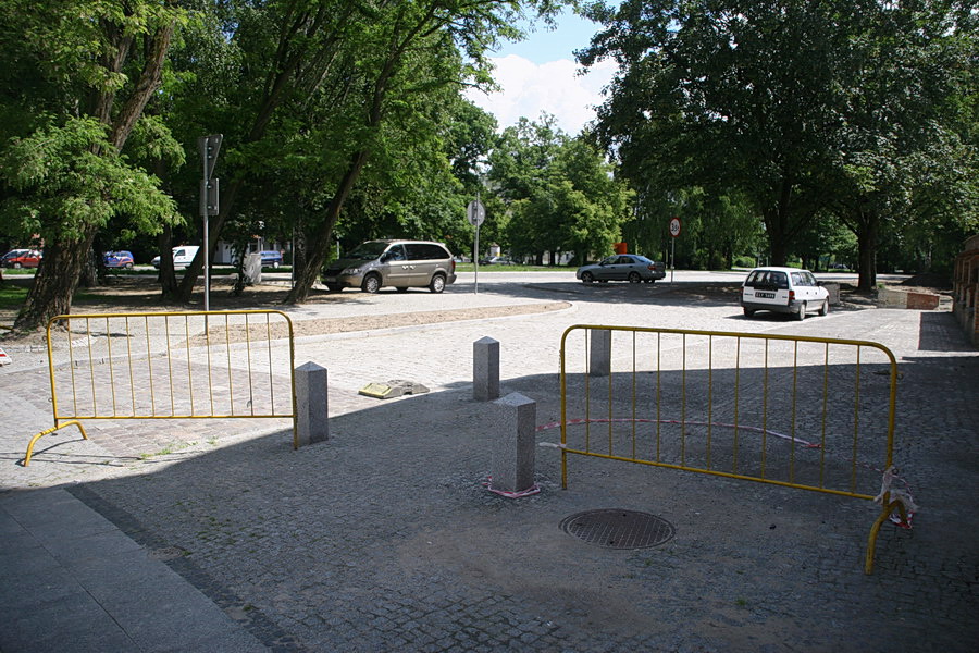 Nowy parking przy ul. Rycerskiej na Starym Miecie, fot. 13