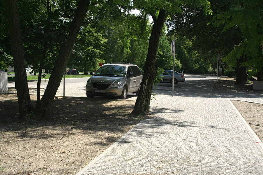 Nowy parking przy ul. Rycerskiej na Starym Miecie, fot. 14