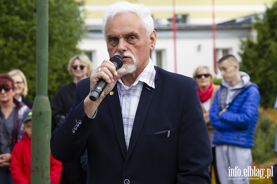 Galeria - "  Ju 4 budki dla pszcz powstay na terenie placwek szkolno-wychowawczych w naszym miecie ", fot. 27