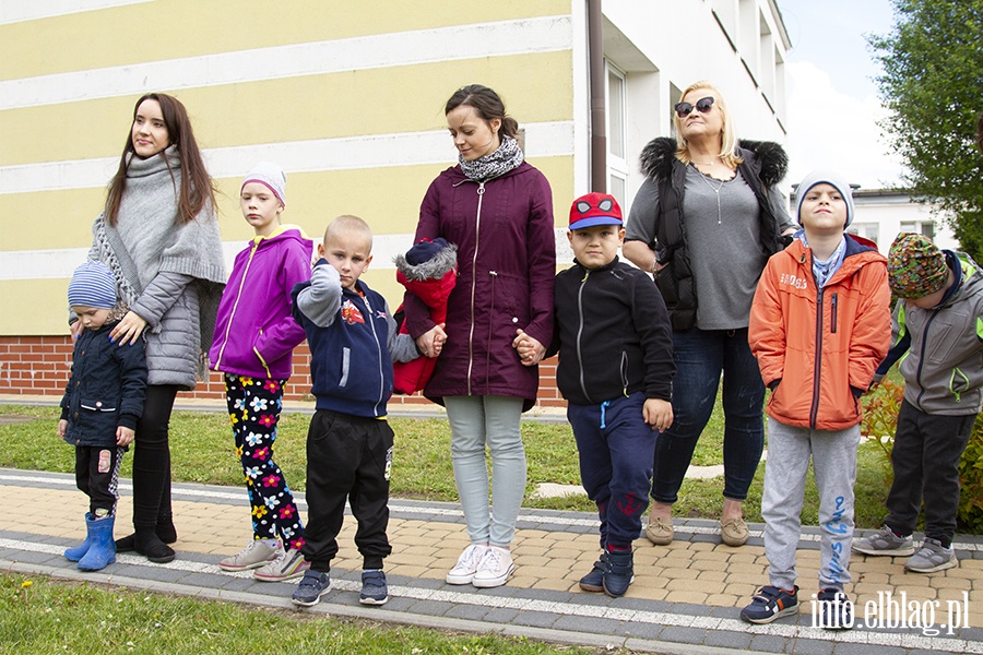 Galeria - "  Ju 4 budki dla pszcz powstay na terenie placwek szkolno-wychowawczych w naszym miecie ", fot. 38