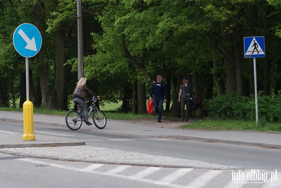 UWAGA! Rowerzyci na przejciach dla pieszych, fot. 13