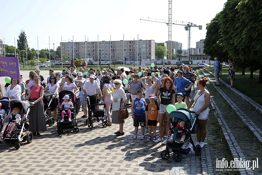 Przemarsz niepenosprawnych mieszkacw Elblga, fot. 1