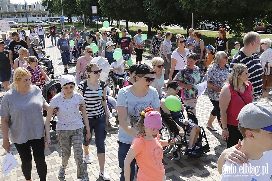 Przemarsz niepełnosprawnych mieszkańców Elbląga, fot. 9