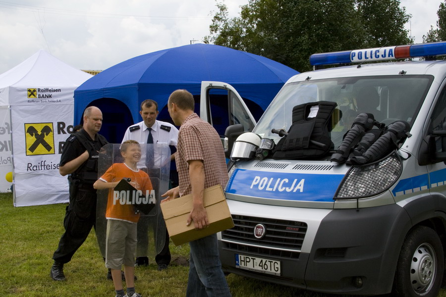 Lotniczy Festyn Rodzinny z okazji 52 rocznicy powstania Aeroklubu Elblskiego, fot. 21