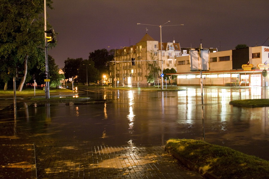 Ulice Elblga po intensywnych opadach deszczu w nocy z 22 na 23 lipca, fot. 3