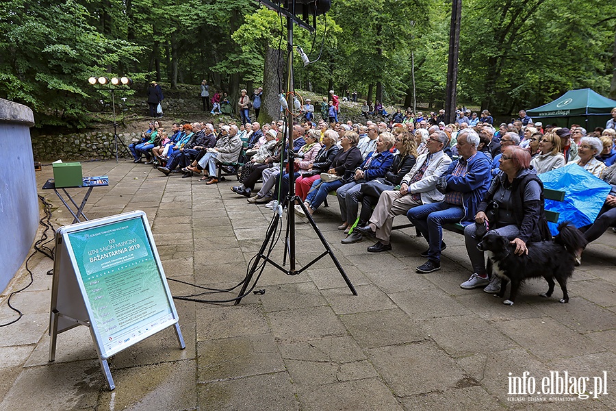 XXII Letni Salon Muzyczny Wieczr piosenek powanych i niepowanych., fot. 24