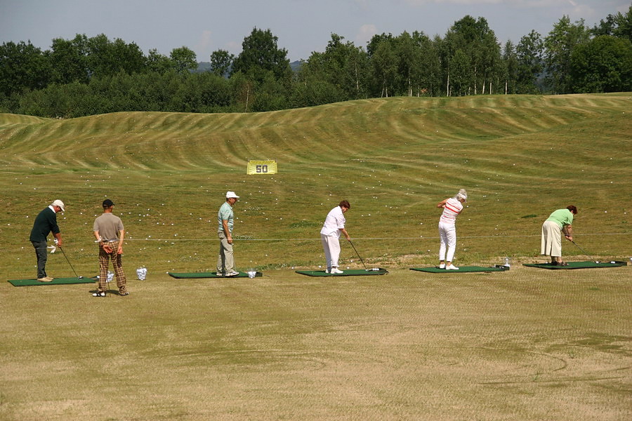 Otwarcie 18 dołkowego Mistrzowskiego Pola Golfowego w Pasłęku, fot. 46