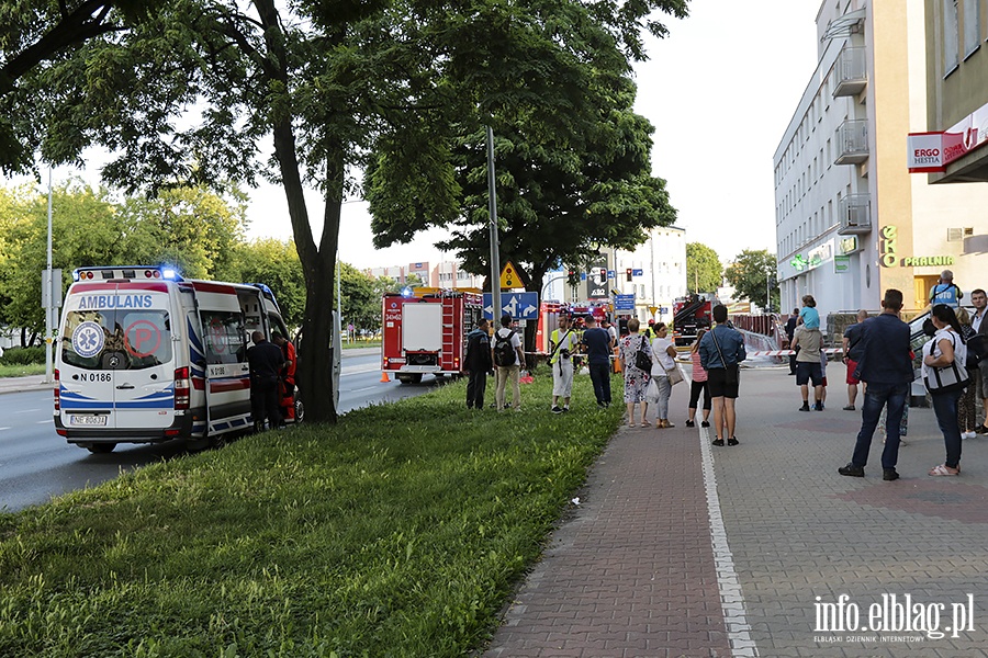 Wyciek substancji toksycznej w pralni na ulicy Hetmaskiej, fot. 1