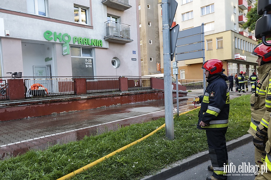 Wyciek substancji toksycznej w pralni na ulicy Hetmaskiej, fot. 5