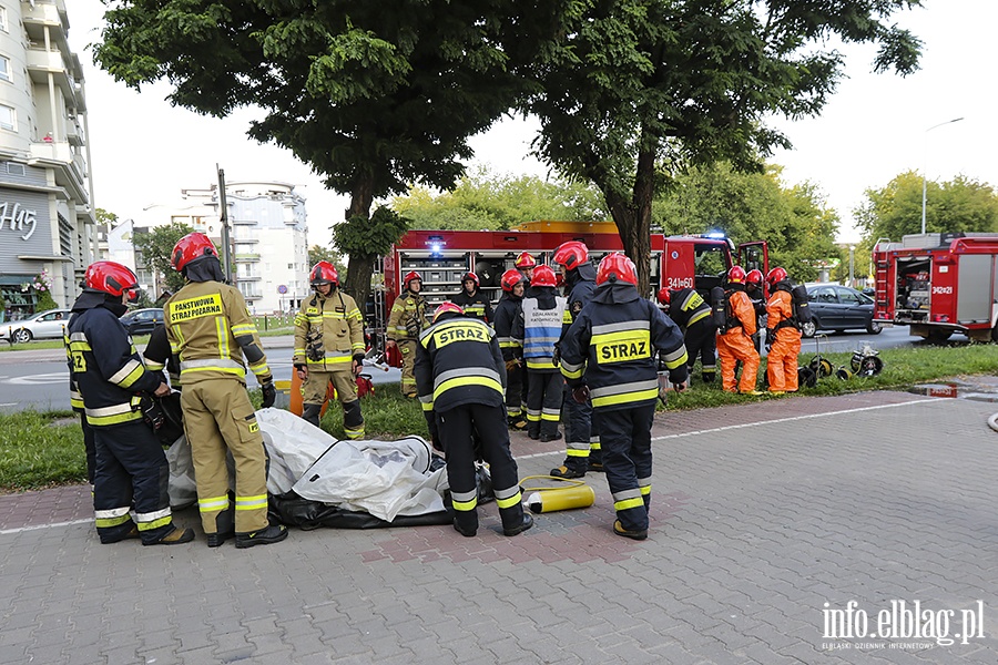 Wyciek substancji toksycznej w pralni na ulicy Hetmaskiej, fot. 14