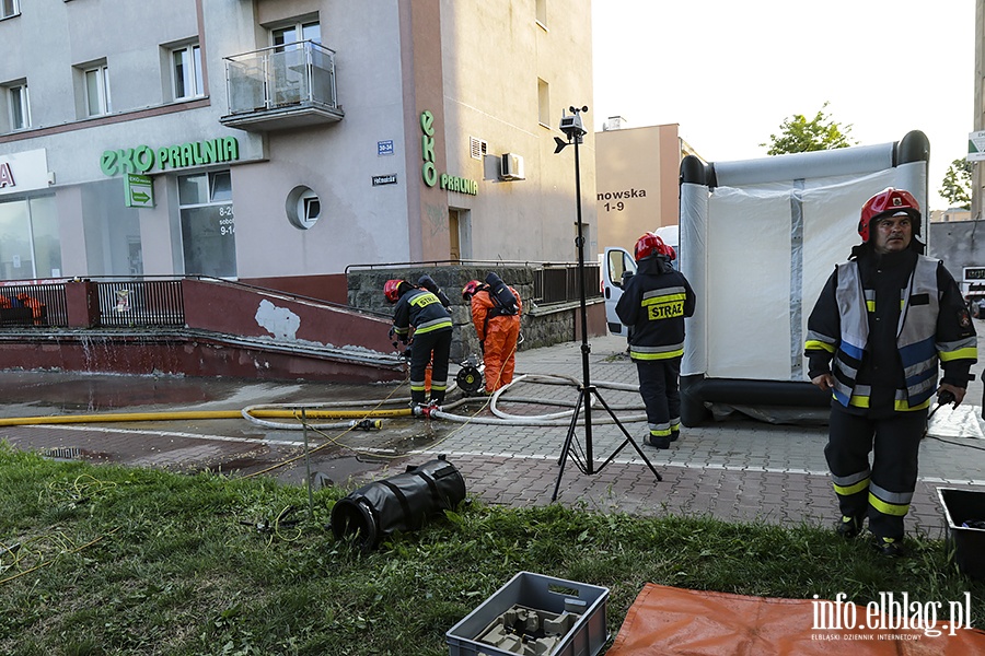 Wyciek substancji toksycznej w pralni na ulicy Hetmaskiej, fot. 21