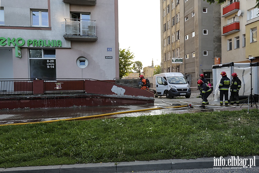 Wyciek substancji toksycznej w pralni na ulicy Hetmaskiej, fot. 23