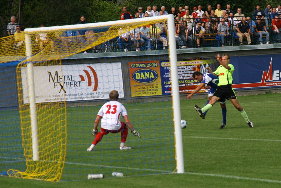 Nowy kompleks sportowy przy ul. Moniuszki i mecz 2 kolejki IV ligi Olimpia 2004 - Tcza Biskupiec, fot. 37