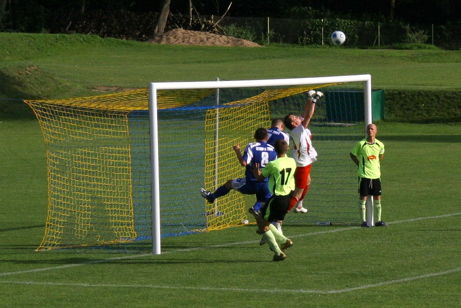 Nowy kompleks sportowy przy ul. Moniuszki i mecz 2 kolejki IV ligi Olimpia 2004 - Tęcza Biskupiec, fot. 58