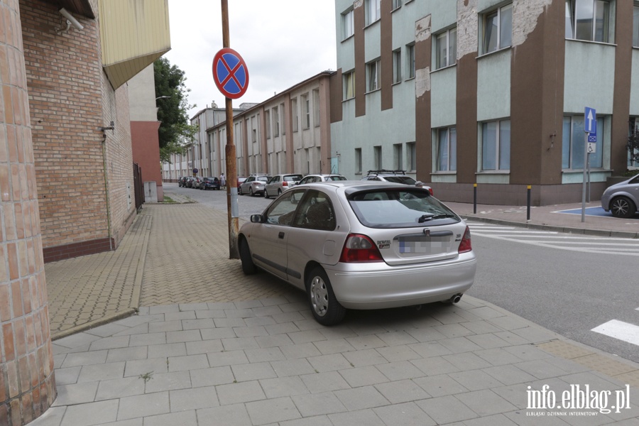 Mistrzowie parkowania w Elblgu cz 24, fot. 8