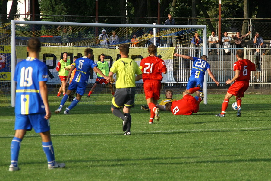 Mecz 5 kolejki II ligi: Olimpia Elblg - Hetman Zamo 4-1, fot. 29
