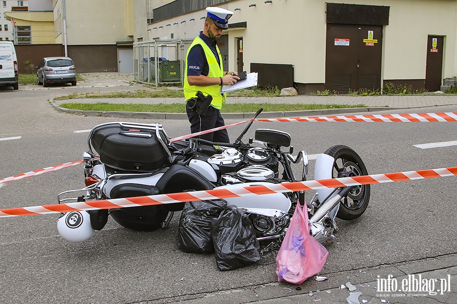 Wypadek motocyklisty z toyota, fot. 15