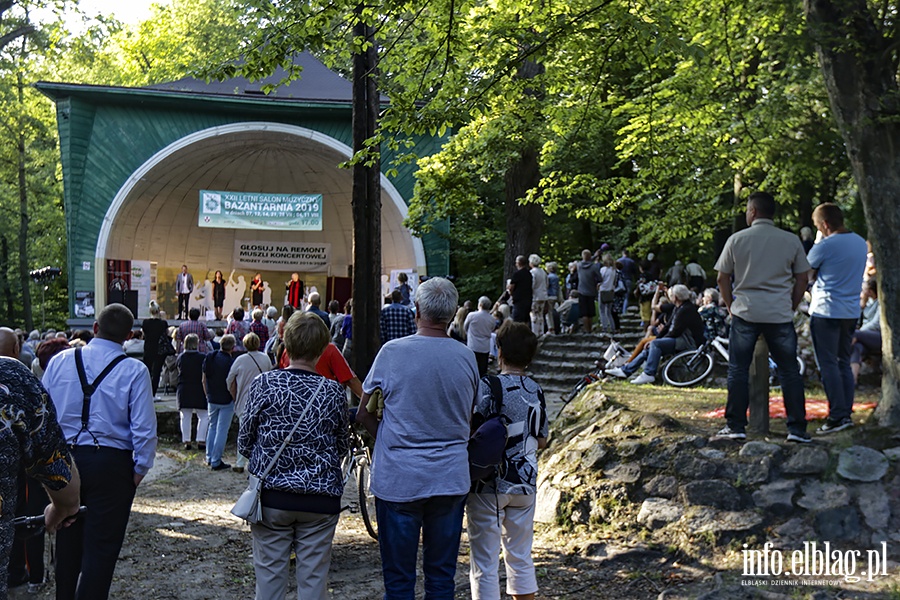 XXII Letni Salon Muzyczny Wieczr piosenek powanych i niepowanych., fot. 59