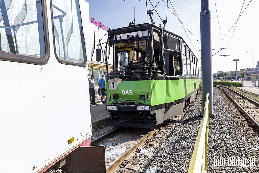 Zderzenie dwóch tramwajów na Płk.Dąbka, fot. 10