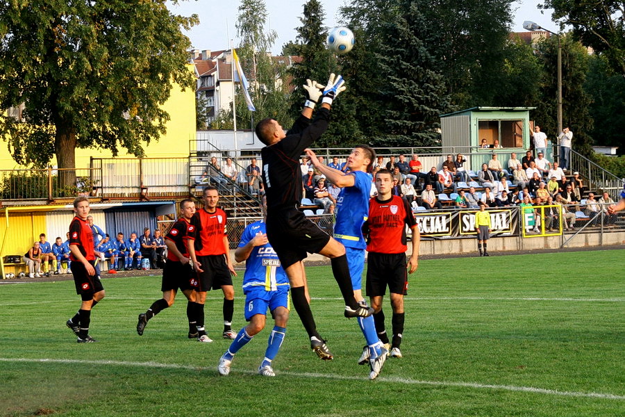 Mecz 10 kolejki II ligi: Olimpia Elbląg - Kolejarz Stróże 2-3, fot. 14