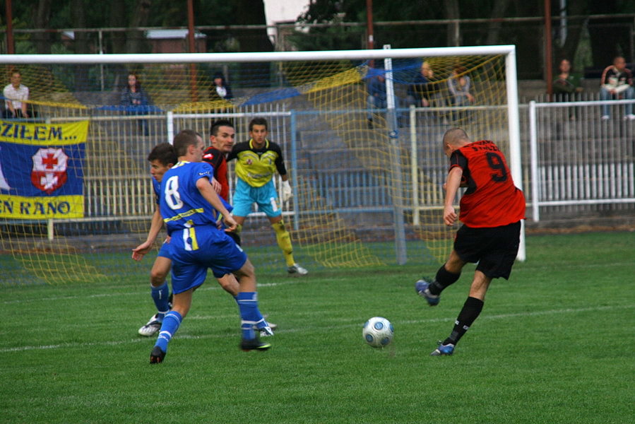 Mecz 10 kolejki II ligi: Olimpia Elbląg - Kolejarz Stróże 2-3, fot. 17