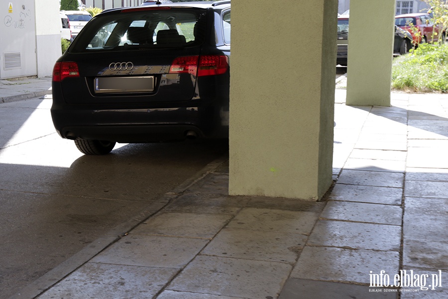 Mistrzowie parkowania w Elblgu (cz 28), fot. 4