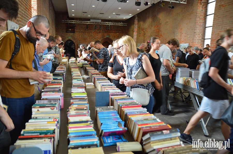 Kiermasz ksiki w Bibliotece Elblskiej, fot. 4