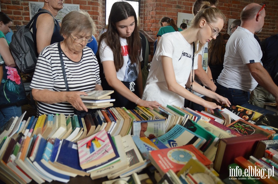 Kiermasz ksiki w Bibliotece Elblskiej, fot. 36