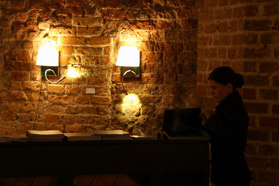 Wernisaż wystawy Światło - Człowiek - Design w Galerii EL, fot. 31