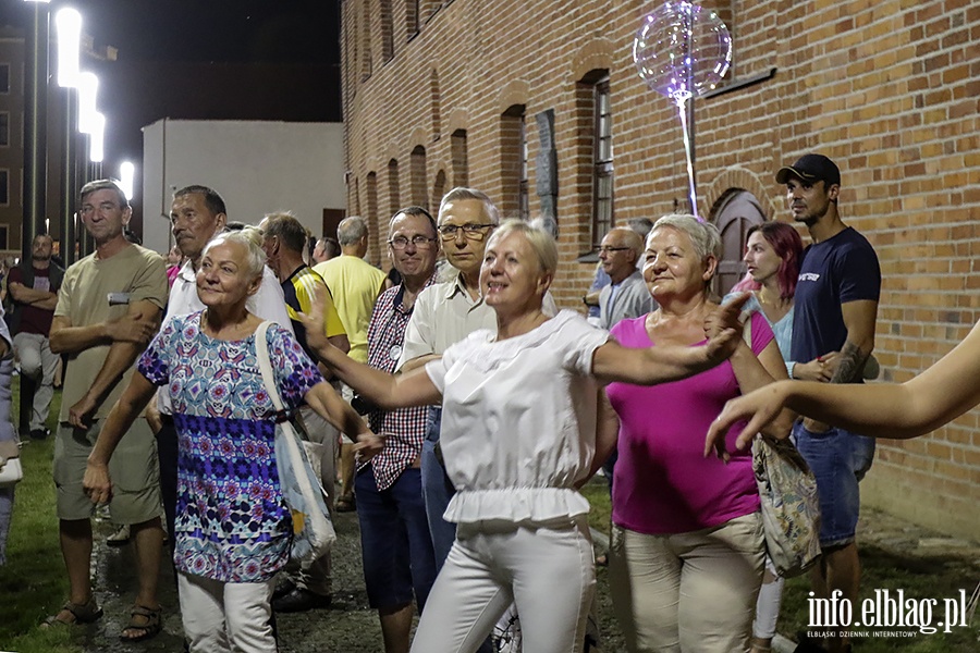 Muzeum kowale,lampiony i fireshow , fot. 12