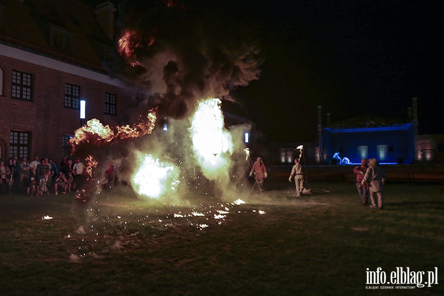 Muzeum kowale,lampiony i fireshow , fot. 48