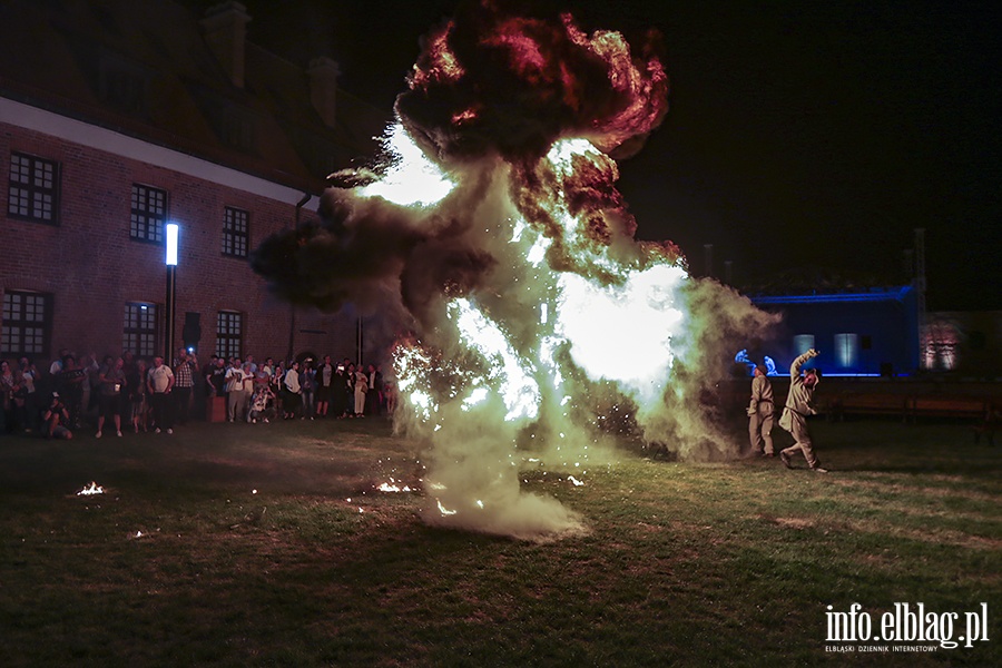 Muzeum kowale,lampiony i fireshow , fot. 50