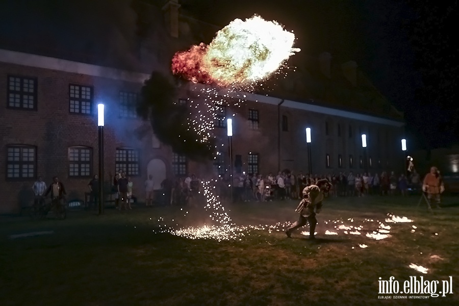 Muzeum kowale,lampiony i fireshow , fot. 56