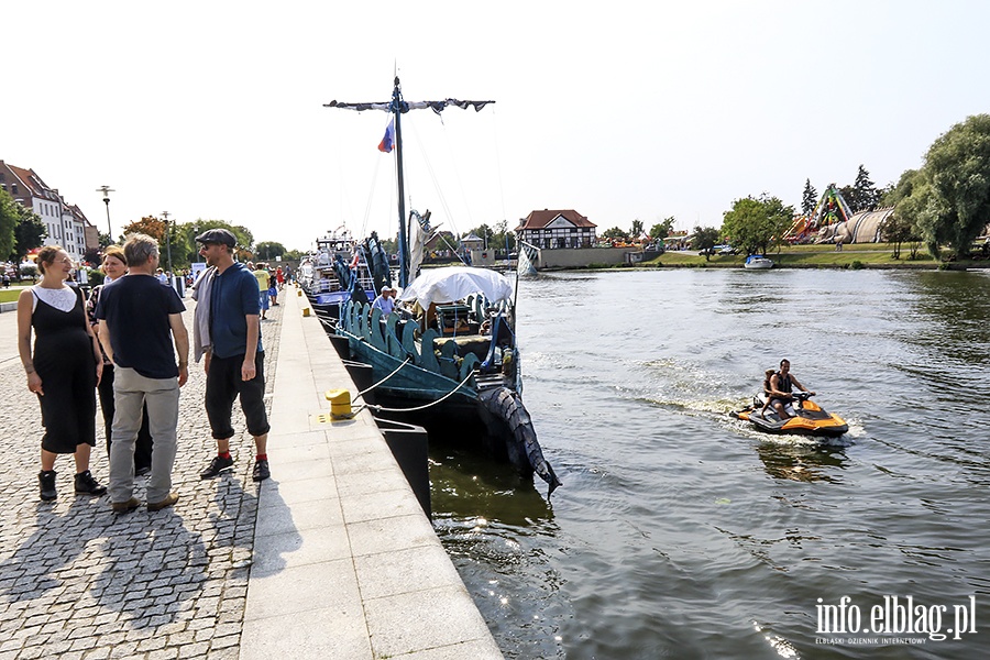 Wystpy na scenie, przejadki motorwk i wsplne gotowanie- zobacz co dziao si na Starwce!, fot. 26