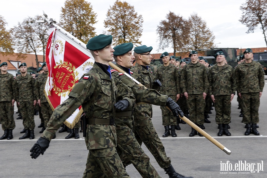 Sztandar dla Puku Wsparcia Dowodzenia, fot. 74