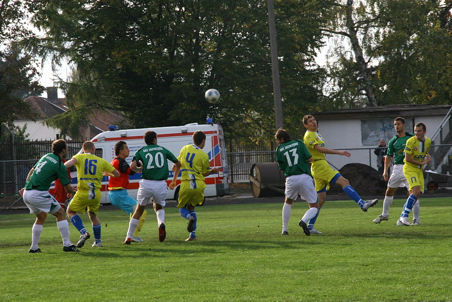 Mecz 13 kolejki II ligi: Olimpia Elblg - GKS Jastrzbie 1-3, fot. 1