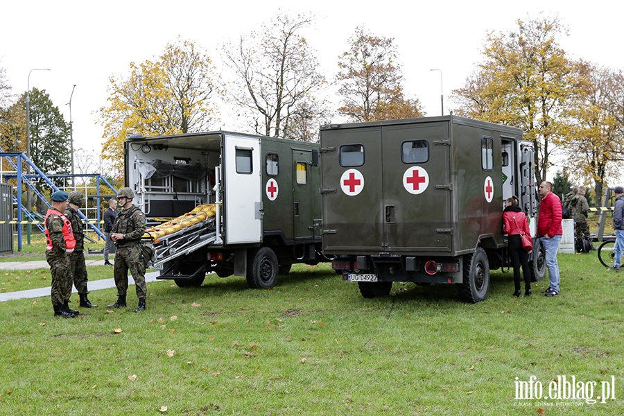 Sztandar dla Pułku Wsparcia Dowodzenia, fot. 158