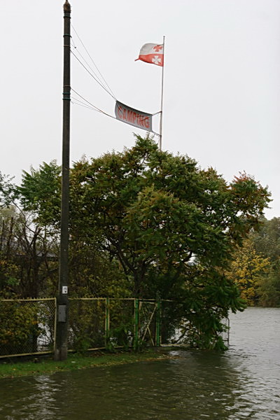 Podtopienia kempingu przy ul. Panieńskiej i Bulwaru Zygmunta Augusta, fot. 20