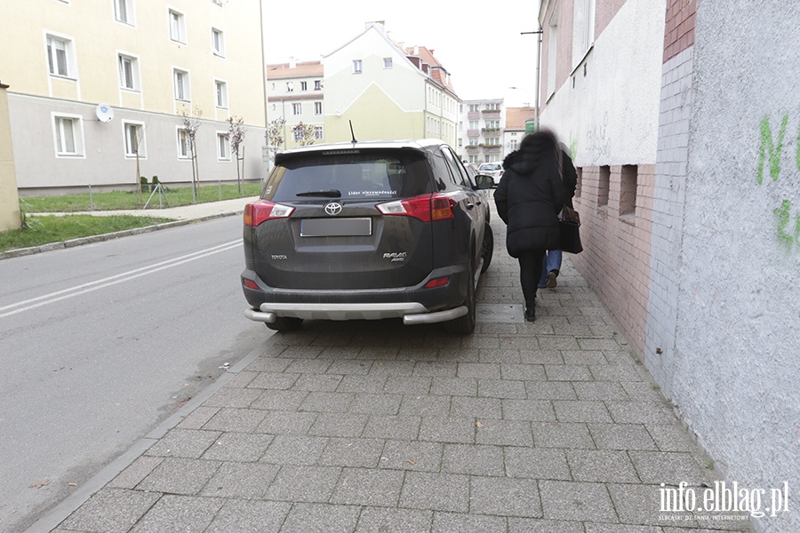 Mistrzowie parkowania w Elblgu (cz 35), fot. 8