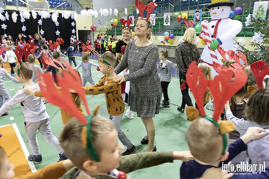 Mikoaj na hali sportowej MOSiR, fot. 24