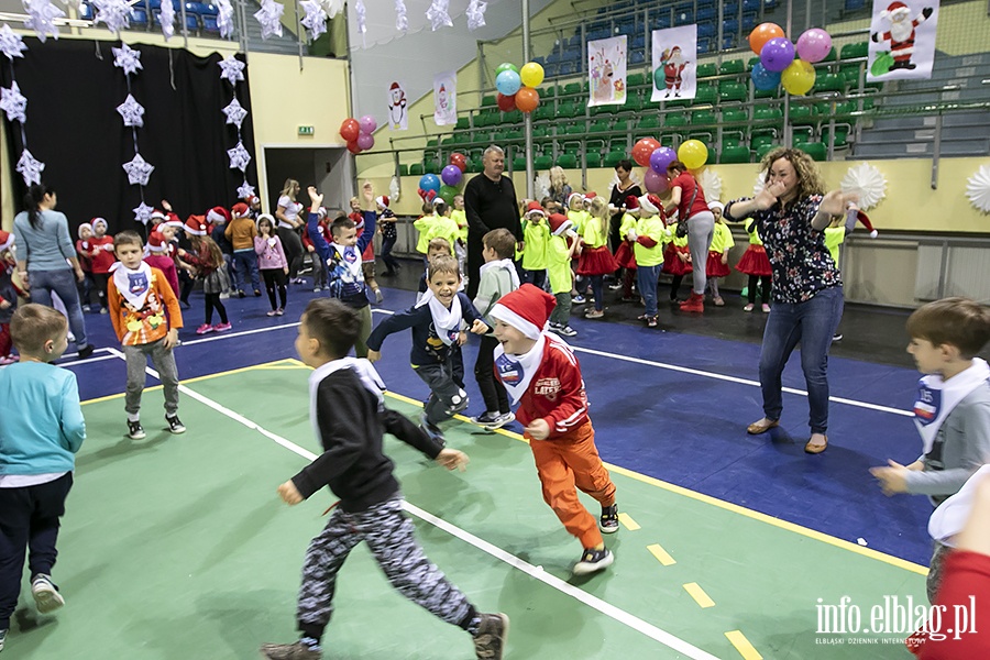 Mikoaj na hali sportowej MOSiR, fot. 35