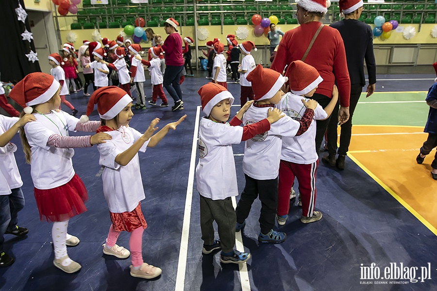 Mikoaj na hali sportowej MOSiR, fot. 47