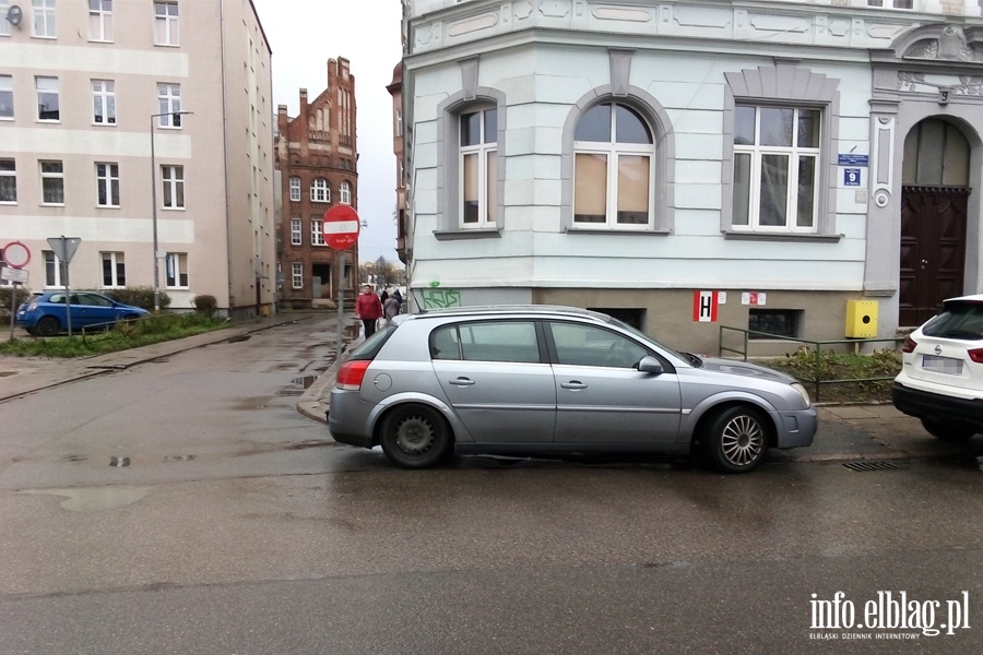 Mistrzowie parkowania w Elblgu (cz 37), fot. 4