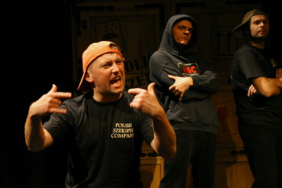 Spektakl „Wszystkie dzieła Szekspira w nieco skróconej wersji” Teatru im. A.Sewruka, fot. 33